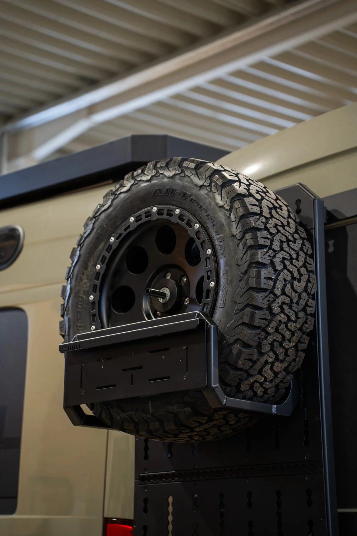 Kennzeichenwiederholung – Heckträgersystem Anbauteile von XBULL, ohne Montage , MAN TGE,Sprinter 906,Sprinter 907,VW Crafter – XBULL Offroad Eisenach – Bild 2