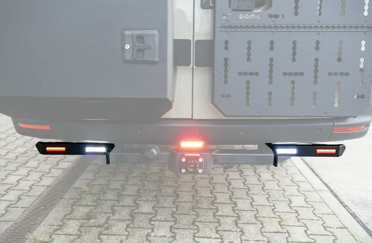 Rücklicht-Wiederholung 907 – Heckträgersystem Anbauteile von XBULL, ohne Montage , Sprinter 907 – XBULL Offroad Eisenach – Bild 1