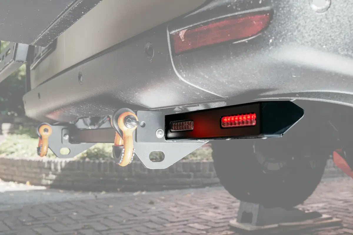 Rücklicht-Wiederholung 906 – Heckträgersystem Anbauteile von XBULL, ohne Montage, Sprinter 906 – XBULL Offroad Eisenach