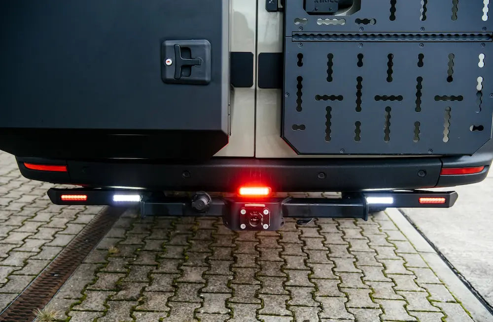 Rücklicht-Wiederholung 906 – Heckträgersystem Anbauteile von XBULL, ohne Montage, Sprinter 906 – XBULL Offroad Eisenach